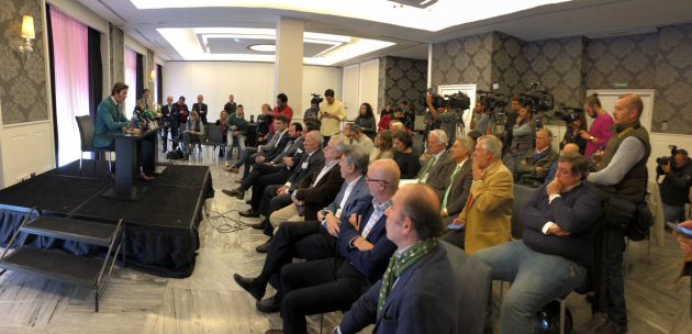 La rueda de prensa de Padilla ha sido multitudinaria La rueda de prensa de Padilla ha sido multitudinaria