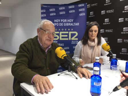 Pepe Serrano, presidente del Banco de Alimentos del Campo de Gibraltar y Cristina González, gerente de SEAT Turial. Pepe Serrano, presidente del Banco de Alimentos del Campo de Gibraltar y Cristina González, gerente de SEAT Turial.