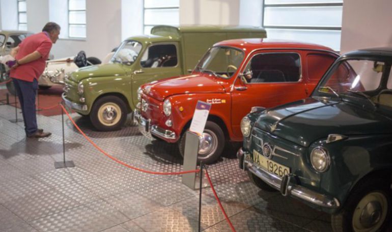 EL MOTOR EN LA SER 2-12-17: El SEAT 600 invade la 'Perla Negra' EL MOTOR EN LA SER 2-12-17: El SEAT 600 invade la 'Perla Negra'