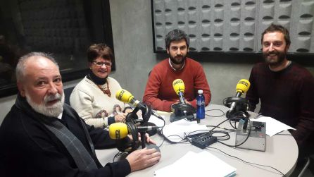 De izquierda a derecha: Arcadio Benítez (PSE-EE), María Jesús Agirre (Irabazi), Josu Mendikute (EAJ-PNV) y Gorka Errasti (EH Bildu) De izquierda a derecha: Arcadio Benítez (PSE-EE), María Jesús Agirre (Irabazi), Josu Mendikute (EAJ-PNV) y Gorka Errasti (EH Bildu)