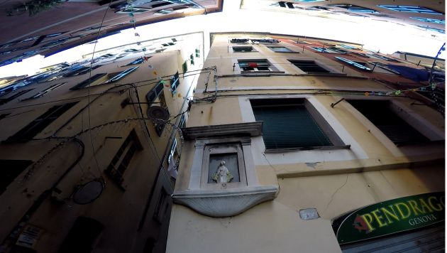 Tres miradas sobre Génova Tres miradas sobre Génova