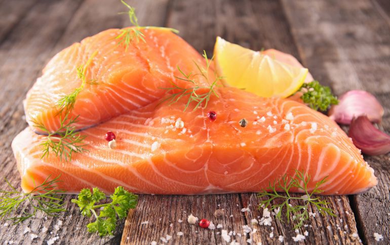 Salmón marinado casero para triunfar en Navidad Salmón marinado casero para triunfar en Navidad