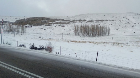 La nieve ha dejado bonitos paisajes blancos en Santiago-Pontones. La nieve ha dejado bonitos paisajes blancos en Santiago-Pontones.
