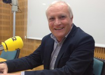 Cultura dice que Livermore "no cumplió su palabra" de dejar su cargo en 2018