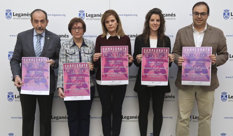 Presentación del campeonato de fútbol femenino en el Ayuntamiento de Leganés Presentación del campeonato de fútbol femenino en el Ayuntamiento de Leganés