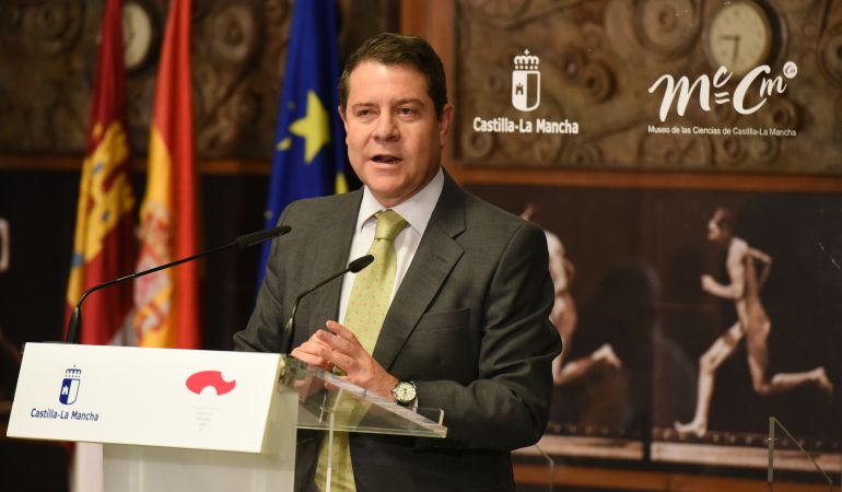 Emiliano García-Page durante la visita este miércoles al Museo de las Ciencias de Cuenca Emiliano García-Page durante la visita este miércoles al Museo de las Ciencias de Cuenca