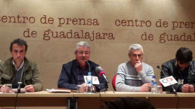 Los regantes de Cogolludo ya tienen la concesión de agua por parte de la CHT: Los regantes de Cogolludo ya tienen la concesión de agua por parte de la CHT Los regantes de Cogolludo ya tienen la concesión de agua por parte de la CHT: Los regantes de Cogolludo ya tienen la concesión de agua por parte de la CHT