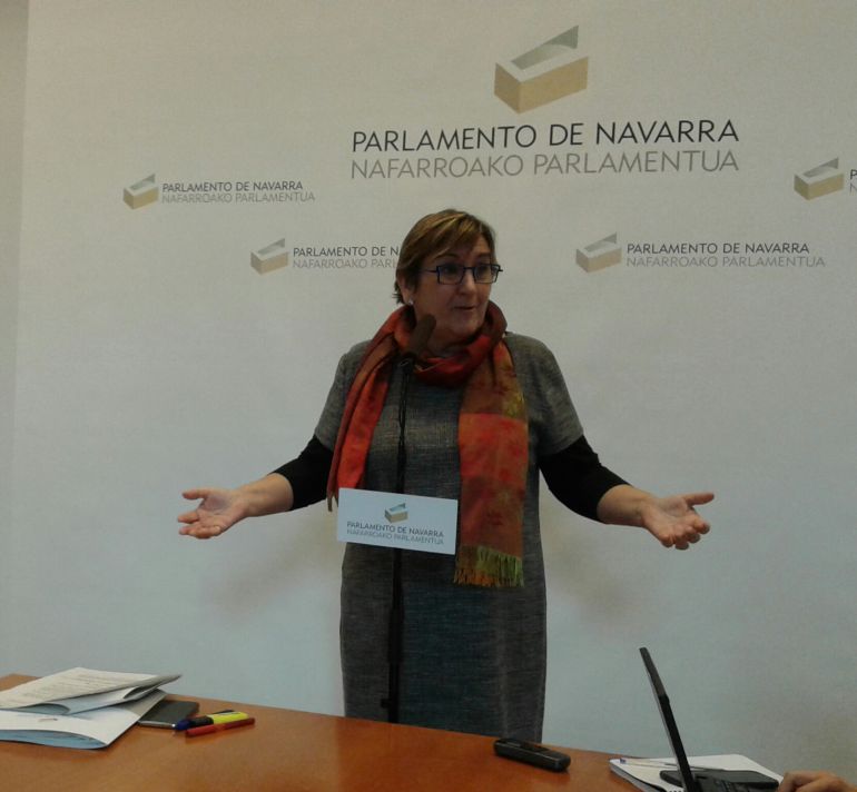 La parlamanetaria de Izquierda Ezkerra, Marisa de Simón La parlamanetaria de Izquierda Ezkerra, Marisa de Simón