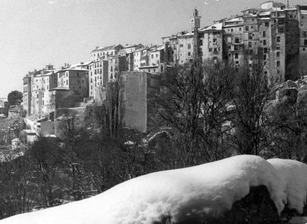 Barrio de San Marín nevado. Barrio de San Marín nevado.
