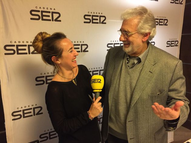 Momento de la entrevista de Ana Mansergas a Plácido Domingo Momento de la entrevista de Ana Mansergas a Plácido Domingo