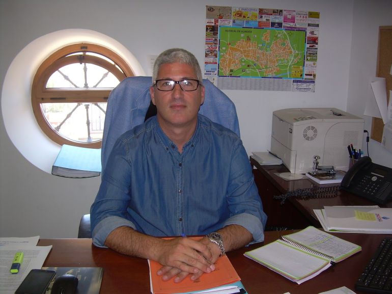 Isamel Torres, Alcalde de Huércal de Almería. Isamel Torres, Alcalde de Huércal de Almería.