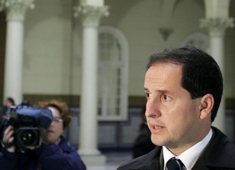 Málaga, Carlos Fernández, Argentina, extradición, juzgados, corrupción: Carlos Fernández paga la fianza y sale de prisión a la espera de ser extraditado a España Málaga, Carlos Fernández, Argentina, extradición, juzgados, corrupción: Carlos Fernández paga la fianza y sale de prisión a la espera de ser extraditado a España