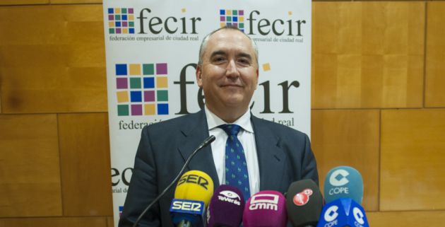 Carlos Marín sobre el SMI: "Más del 90 por ciento de nuestros convenios tiene una remuneración mínima más alta" Carlos Marín sobre el SMI: "Más del 90 por ciento de nuestros convenios tiene una remuneración mínima más alta"