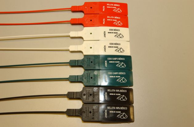 Bridas identificativas de la las diferentes categorías y calidades Bridas identificativas de la las diferentes categorías y calidades