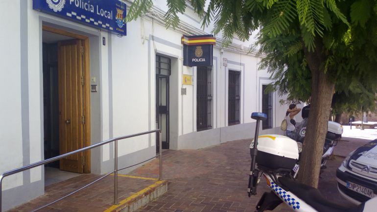 La Policía Nacional detuvo al supuesto autor del delito La Policía Nacional detuvo al supuesto autor del delito