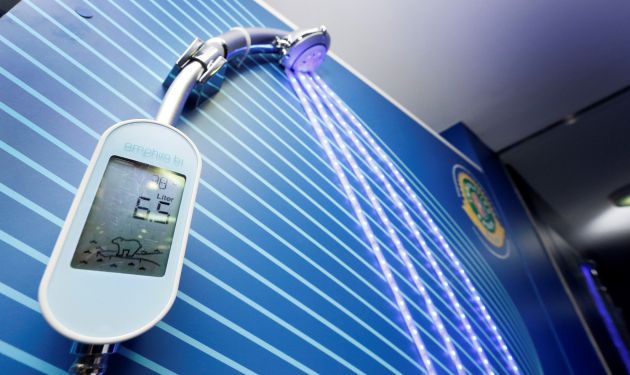 Alicante: Bruselas premia un sensor que informa del agua que se gasta durante la ducha Alicante: Bruselas premia un sensor que informa del agua que se gasta durante la ducha