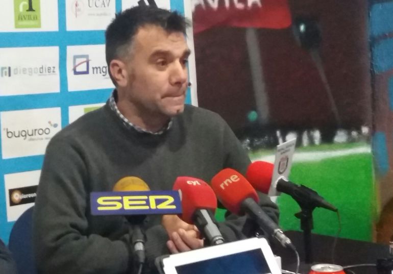 Miguel Ángel Miñambres, nuevo entrenador del Real Ávila Miguel Ángel Miñambres, nuevo entrenador del Real Ávila
