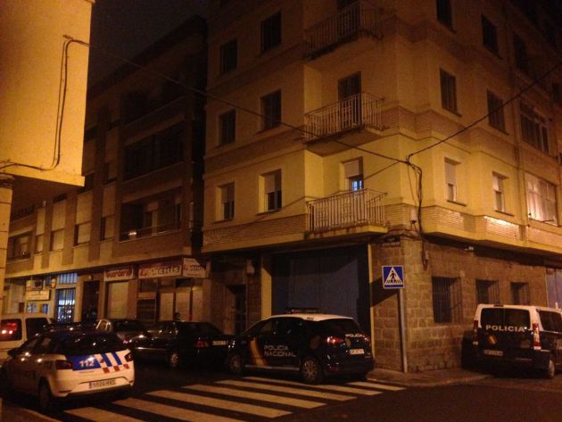 Varias dotaciones de policía se han desplazado hasta el lugar Varias dotaciones de policía se han desplazado hasta el lugar
