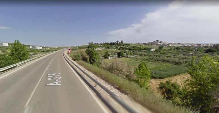 Tramo de la A-315 donde se están acometiendo las obras Tramo de la A-315 donde se están acometiendo las obras