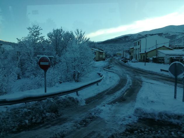 Imagen de la salida de Béjar a Palomares. Intransitable en condiciones normales. Imagen de la salida de Béjar a Palomares. Intransitable en condiciones normales.