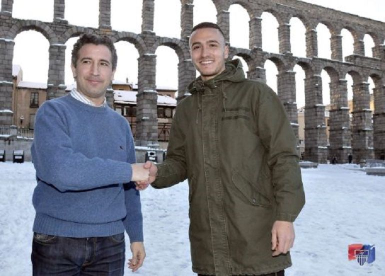 Agustín Casado, nuevo jugador de la Gimnástica Segoviana Agustín Casado, nuevo jugador de la Gimnástica Segoviana
