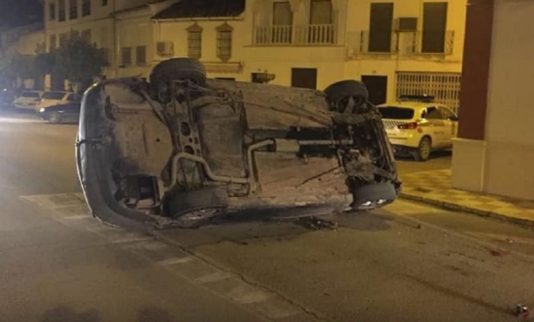 Incidentes en Pedrera entre vecinos y rumanos residentes Incidentes en Pedrera entre vecinos y rumanos residentes