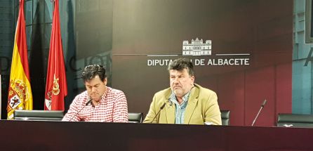 Los alcaldes de Alcadozo y Peñas de San Pedro Los alcaldes de Alcadozo y Peñas de San Pedro