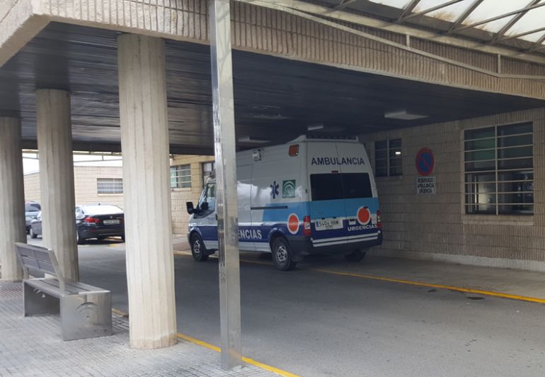 Entrada Urgencias del Hospital de Baza Entrada Urgencias del Hospital de Baza