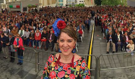 Mila Ortiz dirige y presenta "Vente por Sevillanas" Mila Ortiz dirige y presenta "Vente por Sevillanas"