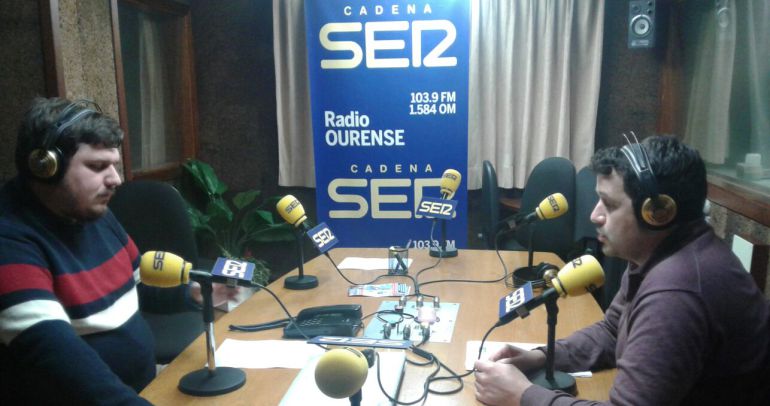 Francisco Fraga en los estudios de Radio Ourense Francisco Fraga en los estudios de Radio Ourense