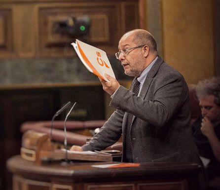 Antonio Sáez carta sanidad: Sáez envió una carta a jefes de servicio para defender la gestión de la Junta en Sanidad Antonio Sáez carta sanidad: Sáez envió una carta a jefes de servicio para defender la gestión de la Junta en Sanidad