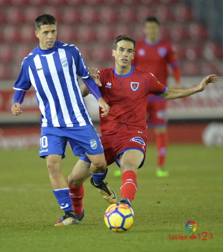 Alberto Noguera en una de sus últimas apariciones frente al Numancia Alberto Noguera en una de sus últimas apariciones frente al Numancia