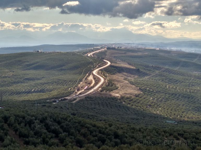 Hay tres tramos en obras, dos de ellos paralizados desde 2010, el más avanzado y paralizado en 2013, es el Ubeda-Torreperogil. Hay tres tramos en obras, dos de ellos paralizados desde 2010, el más avanzado y paralizado en 2013, es el Ubeda-Torreperogil.