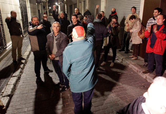 Se retira la Cruz de los Caídos de Callosa Se retira la Cruz de los Caídos de Callosa