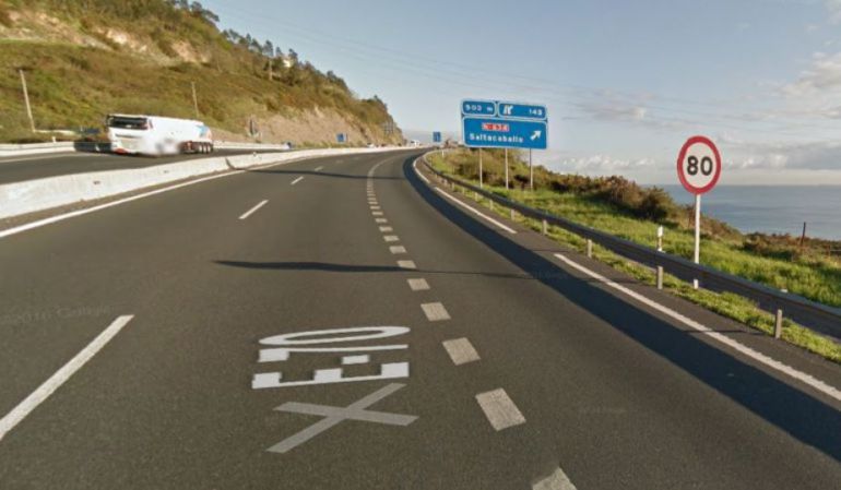 Fomento descarta el tercer carril y plantea un túnel en Saltacaballo Fomento descarta el tercer carril y plantea un túnel en Saltacaballo