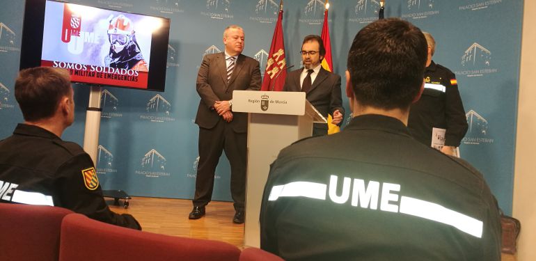 La UME realizará en abril un gran simulacro con 3.000 personas en la región La UME realizará en abril un gran simulacro con 3.000 personas en la región