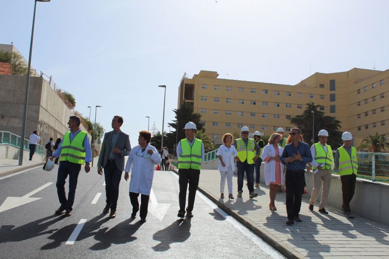 Momento de la apertura de la rampa del Futuro hospital Materno Infantil. Momento de la apertura de la rampa del Futuro hospital Materno Infantil.