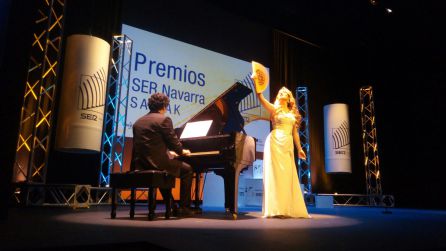 AGAO ha puesto el arte musical en la gala. AGAO ha puesto el arte musical en la gala.