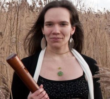 María Martínez Ayerza. María Martínez Ayerza.