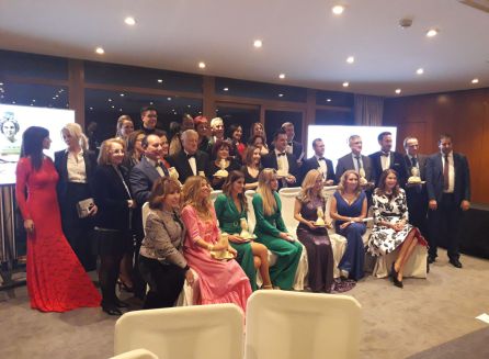 Alberto Fasán en la foto de familia con el resto de galardonados Alberto Fasán en la foto de familia con el resto de galardonados