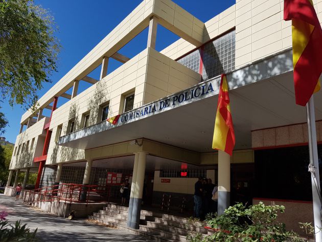 La policía encuentra sustancias dopantes en casa del atleta Ayoub Mokhtar, uno de los implicados en la operación Chamberí.: Había anabolizantes en casa del atleta Ayoub Mokhtar, según el sumario La policía encuentra sustancias dopantes en casa del atleta Ayoub Mokhtar, uno de los implicados en la operación Chamberí.: Había anabolizantes en casa del atleta Ayoub Mokhtar, según el sumario