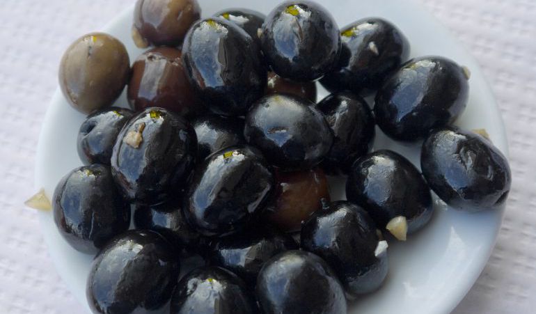 Empieza en Bruselas la investigación a la aceituna negra sevillana Empieza en Bruselas la investigación a la aceituna negra sevillana