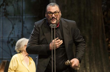 Lolo dedicó el premio a su mujer María,a su madre y a Cazorla Lolo dedicó el premio a su mujer María,a su madre y a Cazorla