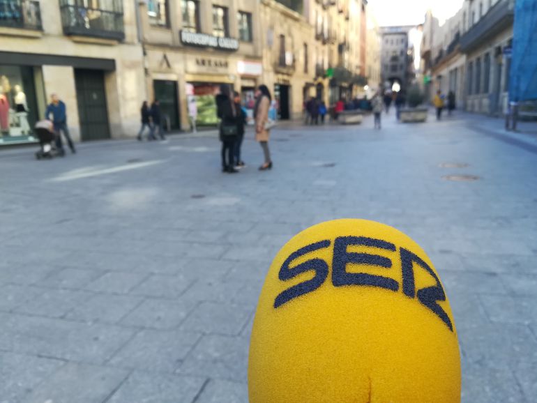 La SER sale a las calles de Salamanca para recabar la opinión de los ciudadanos. La SER sale a las calles de Salamanca para recabar la opinión de los ciudadanos.