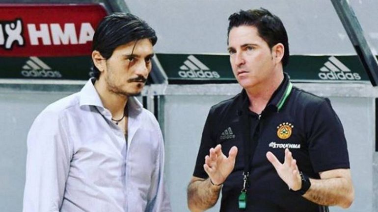 Dimitris Giannakopoulos y Xabi Pascual, su entrenador. Dimitris Giannakopoulos y Xabi Pascual, su entrenador.