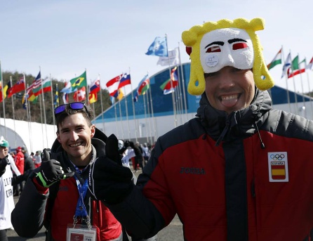 Jesús Pérez con Imanol Rojo, deportista de la selección de España en Korea del Sur Jesús Pérez con Imanol Rojo, deportista de la selección de España en Korea del Sur