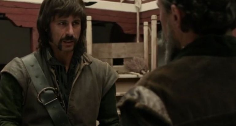 El actor Hugo Silva, en su personaje de Pacino de la serie de TVE 'El Ministerio del Tiempo', caracterizado de uno de los integrantes de la Santa Hermandad. El actor Hugo Silva, en su personaje de Pacino de la serie de TVE 'El Ministerio del Tiempo', caracterizado de uno de los integrantes de la Santa Hermandad.