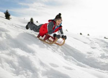 Muchas familias aprovecharán este puente para disfrutar por primera vez de unas vacaciones en la nieve. Muchas familias aprovecharán este puente para disfrutar por primera vez de unas vacaciones en la nieve.