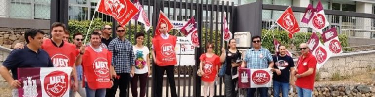 Trabajadores de Amaranto concentrados a las puertas de su centro de trabajo en Toledo Trabajadores de Amaranto concentrados a las puertas de su centro de trabajo en Toledo