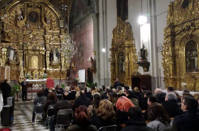 El convento de Santa Catalina de Zafra durante la presentación del cartel de Las Maravillas. A continuación tuvo lugar la presentación de los actos del 75 aniversario El convento de Santa Catalina de Zafra durante la presentación del cartel de Las Maravillas. A continuación tuvo lugar la presentación de los actos del 75 aniversario